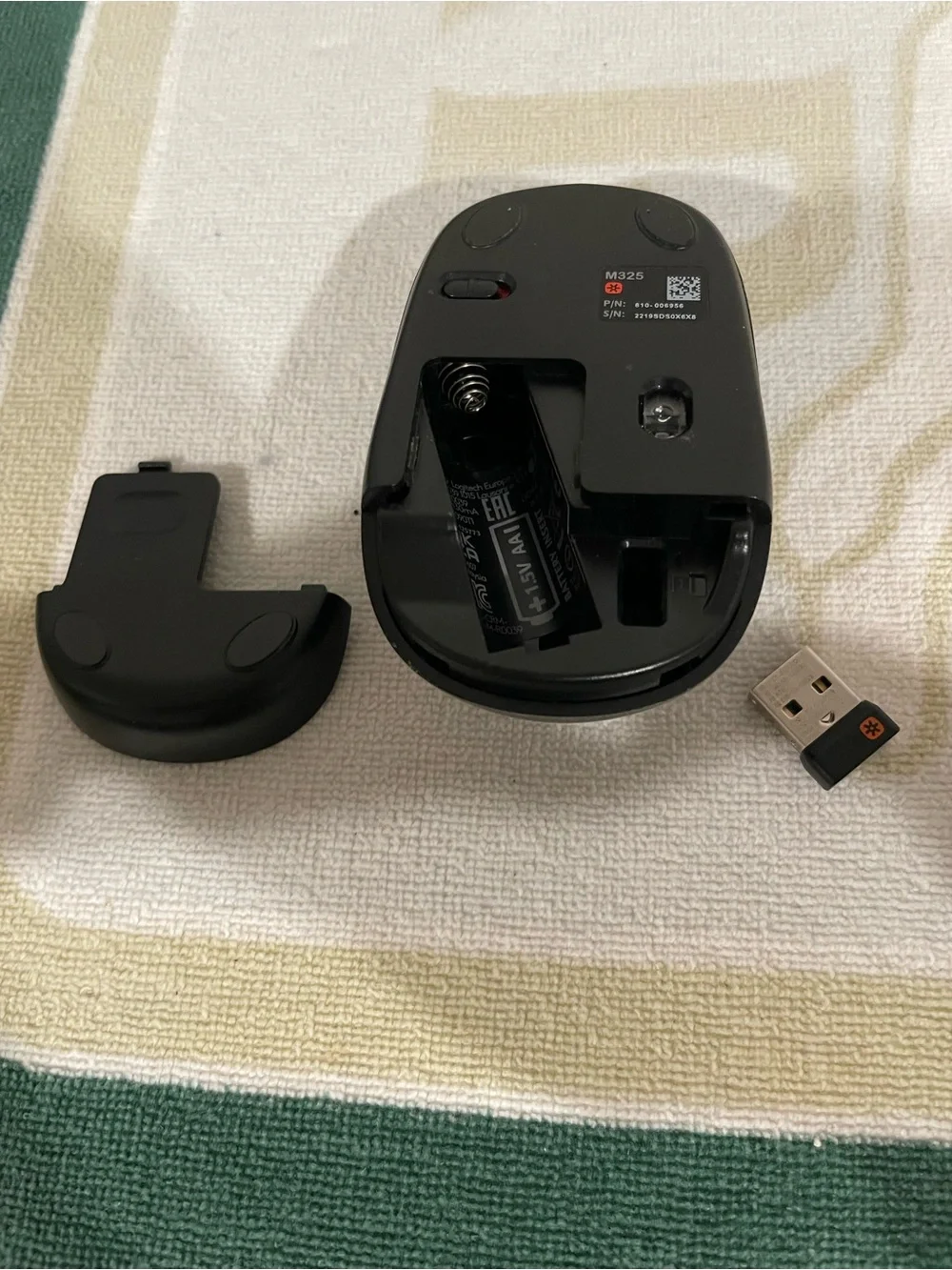 Logitech M325 Silver and Black Wireless Optical Mouse